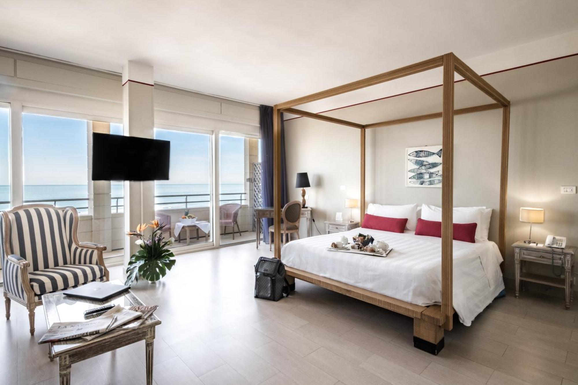 Hotel Sina Astor Viareggio Esterno foto