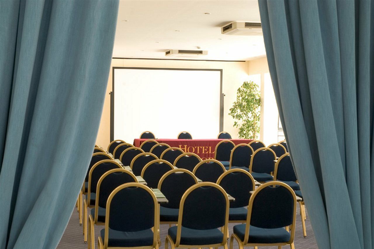 Hotel Sina Astor Viareggio Esterno foto