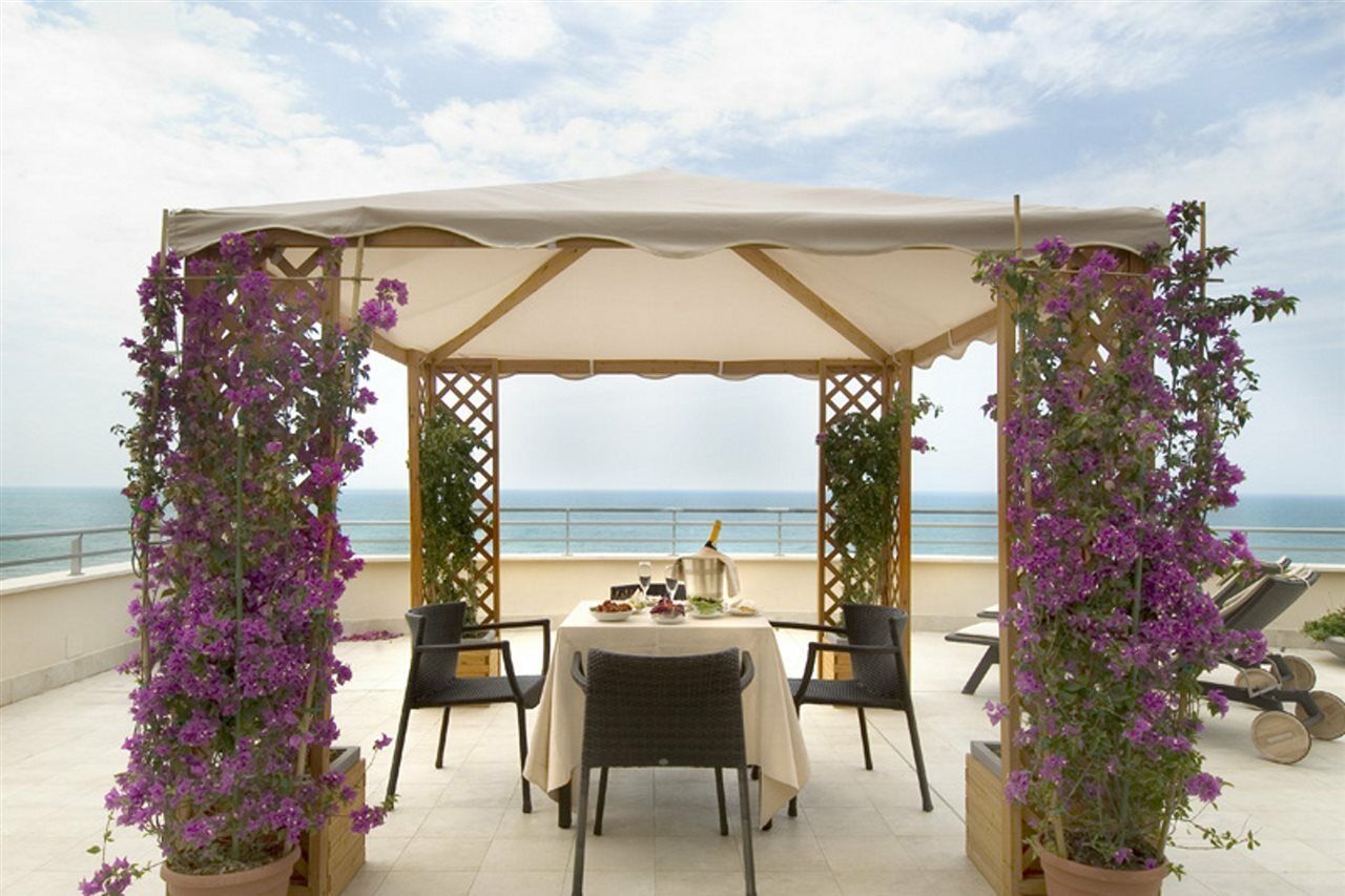 Hotel Sina Astor Viareggio Esterno foto